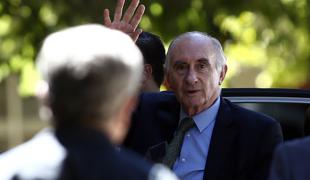 Umrl nekdanji argentinski predsednik de la Rua