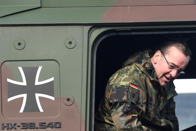 Nemški obrambni minister Boris Pistorius. | Foto: Reuters
