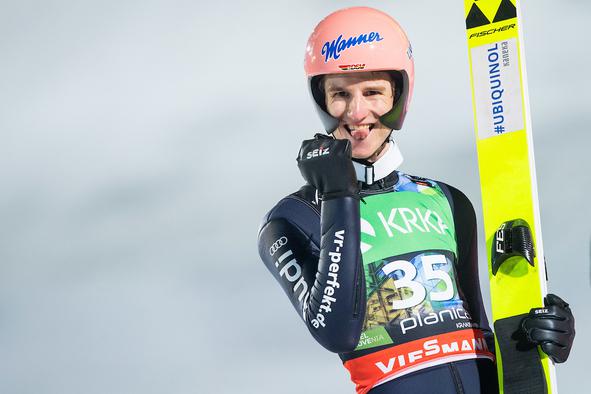 Prvak iz Planice bo vendarle lahko nastopil na novoletni turneji
