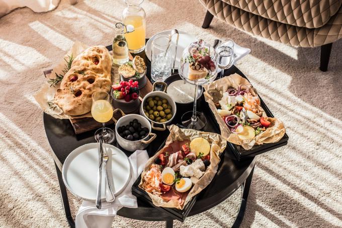 Velikonočni prazniki so odličen izgovor za razvajanje ob kulinaričnih dobrotah. | Foto: Liburnia Hotels & Villas