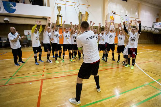 Litija Dobovec futsal | Dobovec le še zmaga loči od glavnega dela lige prvakov. | Foto Urban Urbanc/Sportida
