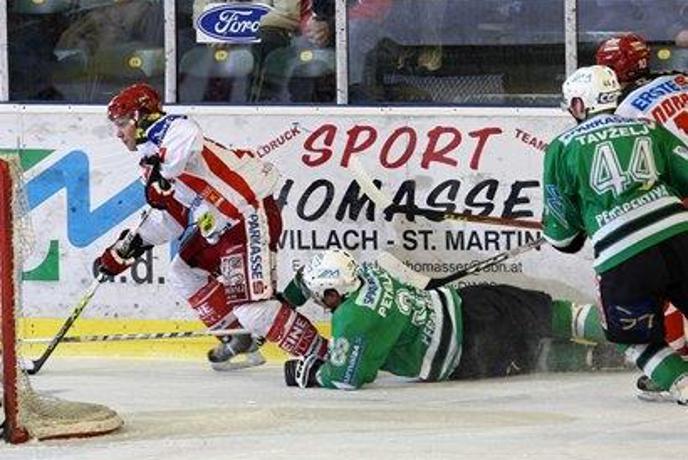 "Zmaji" z zmago odprli pot do polfinala