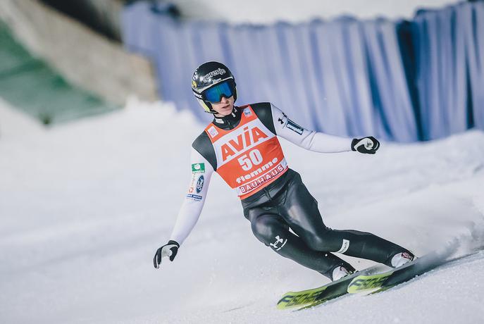 Slovenski skakalni tabor išče pot do osrednjega odra