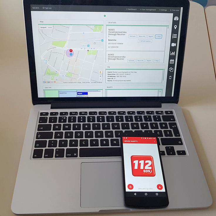 Povezava je pravkar vzpostavljena - kaj vidi klicatelj na svojem pametnem telefonu in kaj istočasno vidijo v centru 112 na svojem zaslonu? | Foto: Srdjan Cvjetović