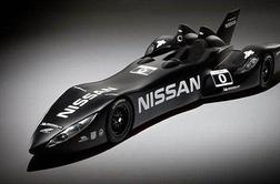 Nissan bo z "batmobilom" napadel LeMans