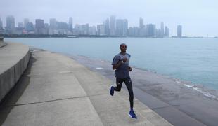 Mo Farah v Chicagu do svoje prve maratonske zmage