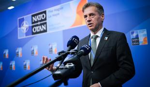 Voditelji članic Nata potrdili dvig obrambnih izdatkov na pet odstotkov BDP do leta 2035