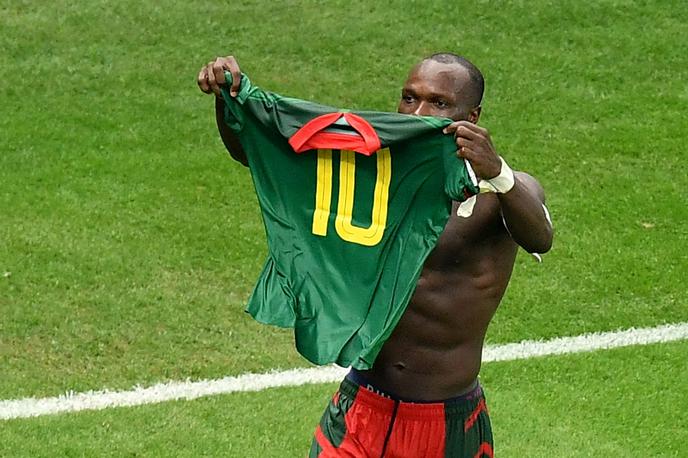 Vincent Aboubakar | Vincent Aboubakar je dosegel zgodovinski gol za Kamerun in kmalu za tem zapustil igrišče. | Foto Reuters