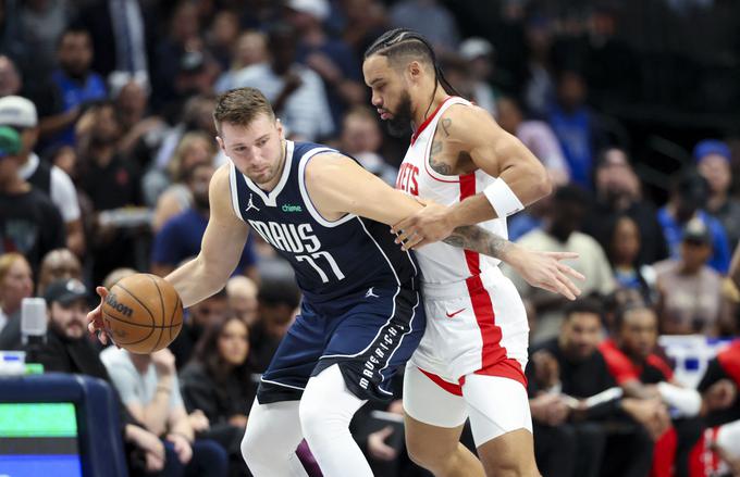 Dončić je v zadnji četrtini dosegel 15 od skupno 29 točk. | Foto: Reuters