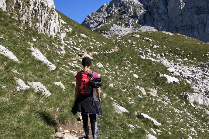 Do danes je možnost daljšega dopusta pri HOFERju izkoristilo že skoraj 100 sodelavk in sodelavcev | Za večino Slovencev poletje pomeni morje in sprostitev, mnogi pa dopust povežejo tudi z družino, pohodi ali kulturo. Hrvaška, predvsem Dalmacija, ostaja najljubša izbira, a vedno več jih poišče oddih tudi drugje. Ne glede na destinacijo pa je dopust čas za počitek, druženje in nabiranje novih moči. | Foto Hofer