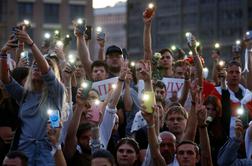 Na ulicah več deset tisoč Belorusov