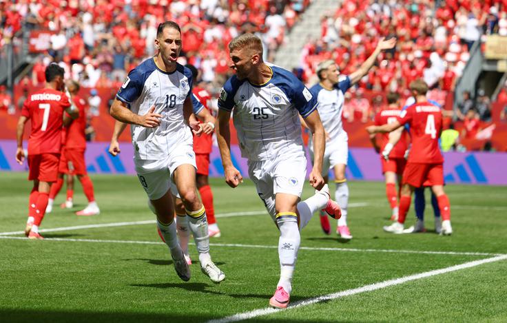 BiH je v uvodnem nastopu SP 2026 remizirala proti Kanadi, Hrvaško pa v sredo čaka derbi proti Angliji. | Foto: Reuters