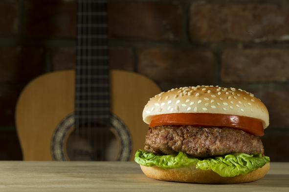 Pravila sodelovanja v nagradni igri Postani Chef burgerjev