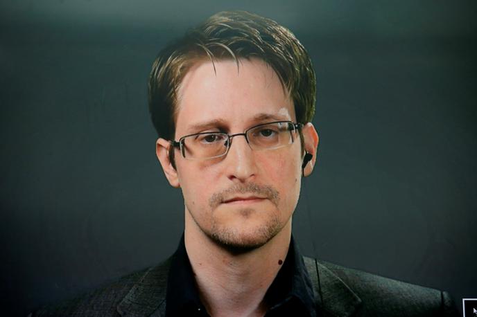 Edward Snowden | Ameriška vlada je vložila tožbo proti žvižgaču Edwardu Snowdnu. | Foto Reuters