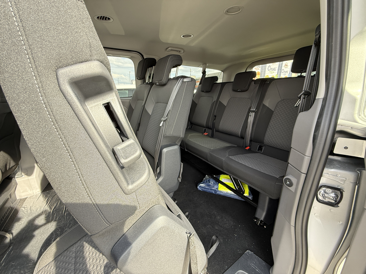 Volkswagen transporter | Foto: Gregor Pavšič