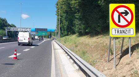 Bolje bo počakati v koloni, ta obvoz vas lahko stane 160 evrov