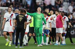 PSG storil pomemben korak k naslovu, Lille ujel Lyon
