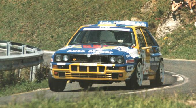 Domačin Matjaž Tomlje z lancio delto, zmagovalko relija Monte Carlo 1992, na Gorjancih leta 1994. | Foto: osebni arhiv