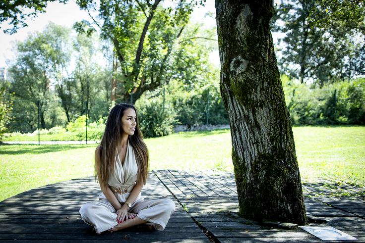 V zvezi z usmrtitvijo psičke se je na omrežju Facebook oglasila tudi premierjeva partnerka Tina Gaber, sicer velika zagovornica pravic živali. | Foto: Ana Kovač