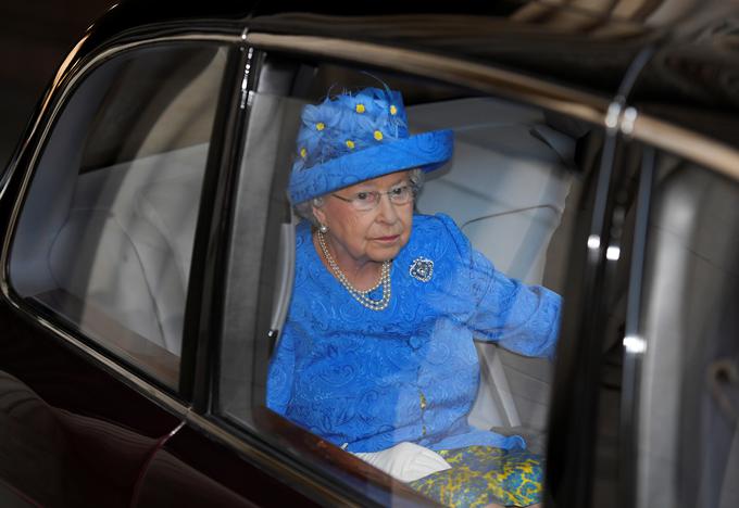 Britanska kraljica Elizabeta II. naj bi julija na gradu Windsor sprejela ameriškega predsednika Donalda Trumpa in njegovo ženo Melanio Trump. | Foto: Reuters