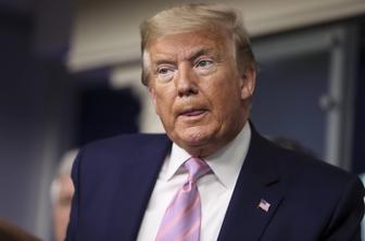 Trump po srečanju z Netanjahujem za nadaljevanje pogajanj z Iranom