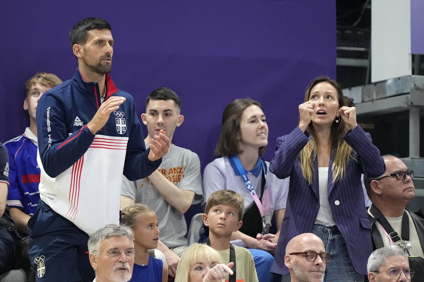 A família Djokovic nos Jogos Olímpicos de Paris, onde Novak conquistou sua primeira medalha de ouro. | Foto de : Gulliverimage