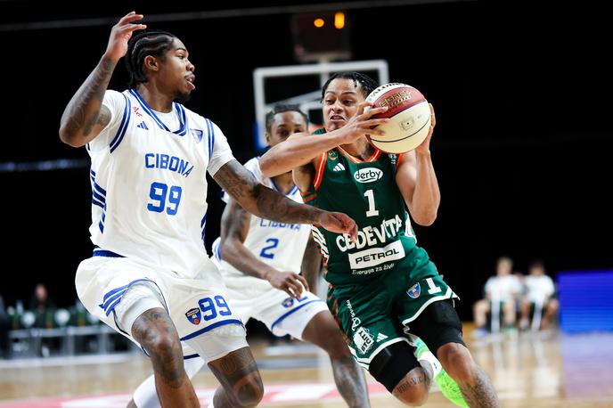 Cedevita Olimpija : Cibona, Anthony Cowan | Cedevita Olimpija je ugnala Cibono. | Foto Filip Barbalić