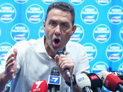 Italijanski zunanji minister Tajani razburil z nasvetom glede poroke