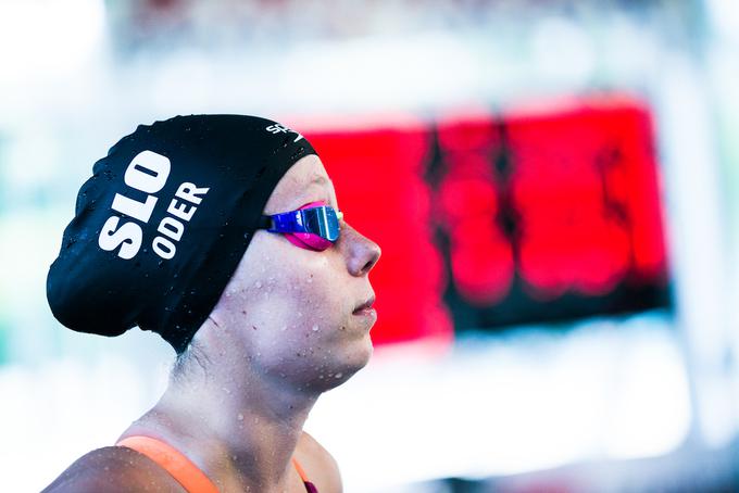 Ni manjkalo veliko, pa bi Slovenija dobila prvo finalistko v 50-m bazenih na svetovnem prvenstvu po Sari Isaković. | Foto: Peter Podobnik/Sportida