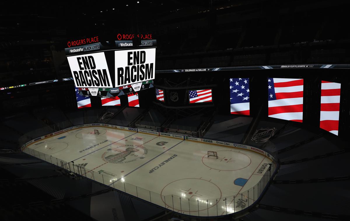 liga nhl | Končnica lige NHL je začasno prekinjena. Tudi v najmočnejši hokejski ligi na svetu želijo opozoriti na sistemski rasizem in policijsko brutalnost v ZDA. | Foto Getty Images