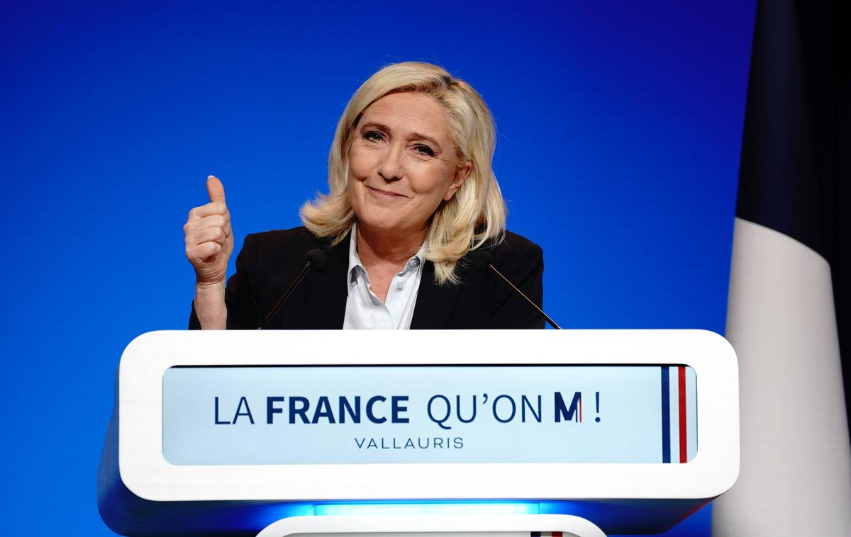 Marine Le Pen | Marine Le Pen je do 4. marca letos komaj zbrala zadostno število podpisov podpore od izvoljenih uradnikov. Če ji to ne bi uspelo, sploh ne bi mogla vložiti kandidature za predsednico države, čeprav je v javnomnenjskih anketah na drugem mestu. | Foto Guliverimage