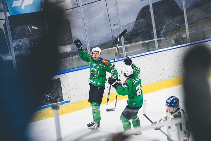 Olimpija, ki je v prvi tretjini povsem prevladovala, je v 18. minuti povedla z 2:0. | Foto: Grega Valančič/Sportida