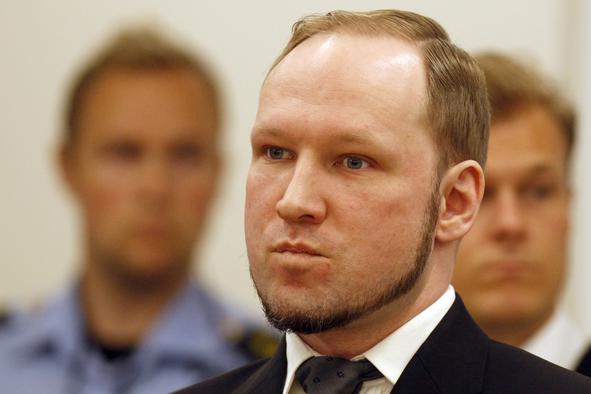 Norveški skrajnež Breivik znova zaprosil za pogojno izpustitev iz zapora