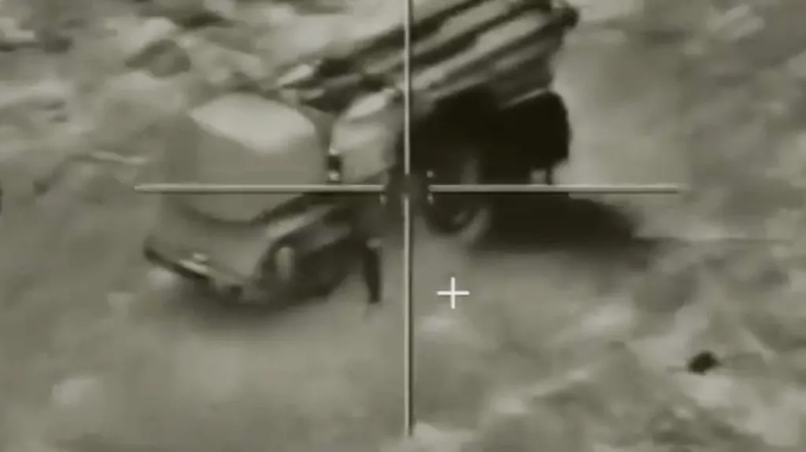 Posnetek z drona, s katerim so Izraelci napadni iranski sistem zračne obrambe. | Foto: IDF
