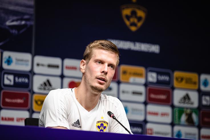 Aleks Pihler se je poleti iz Maribora preselil v BiH. | Foto: Blaž Weindorfer/Sportida