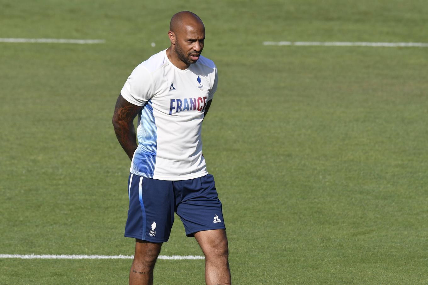 Thierry Henry leads the French team. | Photo: Gulliverimage