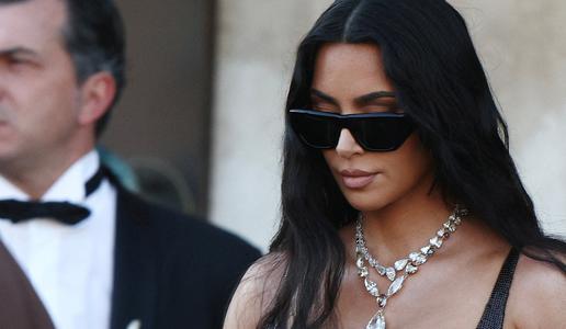 Kim Kardashian po ropu v Parizu prejela odškodnino: en evro