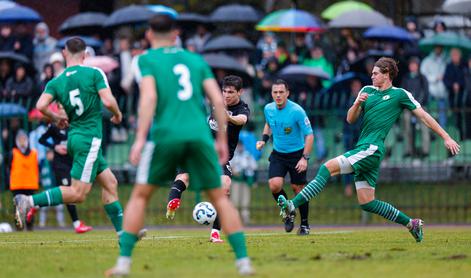 Danes nadaljevanje tekme v Ljubljani, stoodstotne le še Brinje