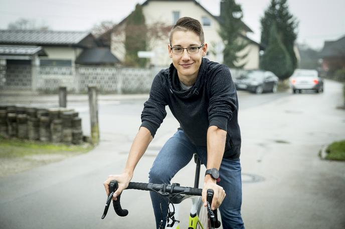 Martin Lavrič | 19-letni Martin Lavrič je zmagovalec druge sezone akademije Zwift, ki mu je prinesla enoletno pogodbo s kontinentalno kolesarsko ekipo Dimension Data for Qhubeka. | Foto Ana Kovač