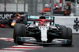 Hamiltona je gnala misel na pokojnega Laudo, prvič brez dvojne zmage Mercedesa