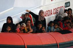 Letta: Italija v treh tednih rešila 1800 beguncev
