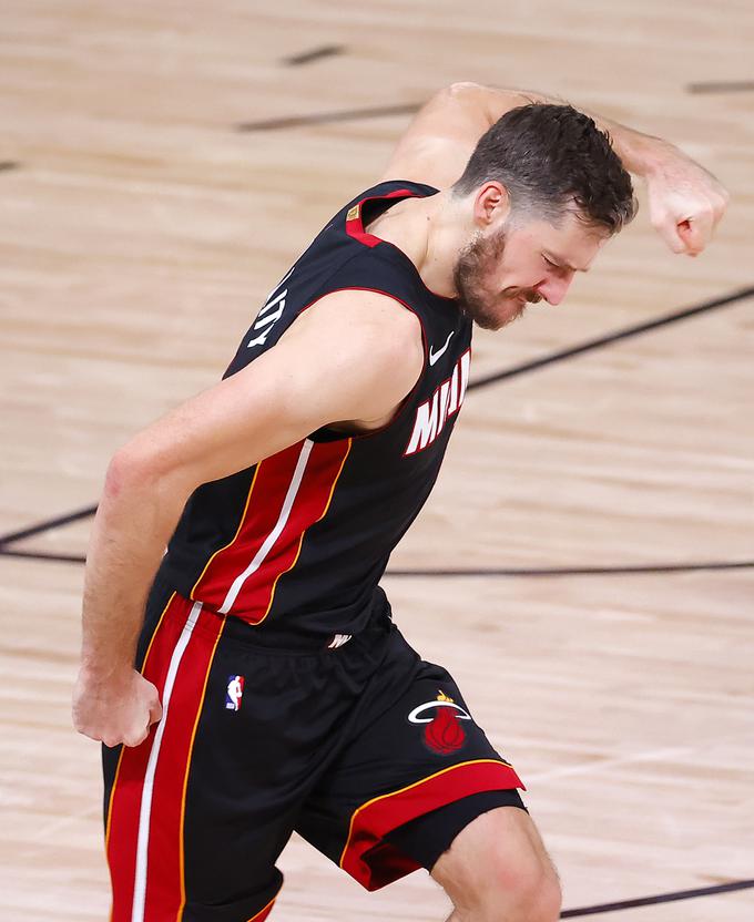 Goranu Dragiću se ponuja lepa priložnost za preboj v finale lige NBA. | Foto: Getty Images