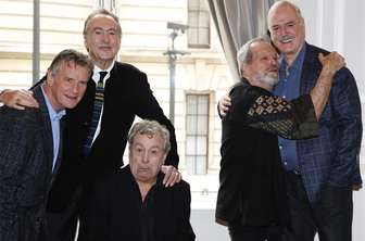 Vsak izmed članov skupine Monty Python bo zaslužil več kot dva milijona evrov in pol