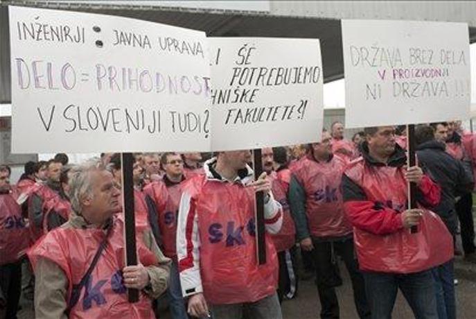Trojner: Pravijo, da bodo v ponedeljek vedeli, kaj se bo zgodilo z nami