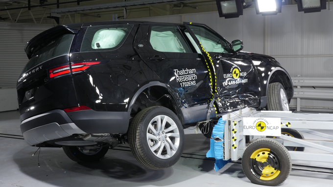 Land rover discovery je v vseh postavkah pokazal precej suvereno predstavo. | Foto: EuroNCAP