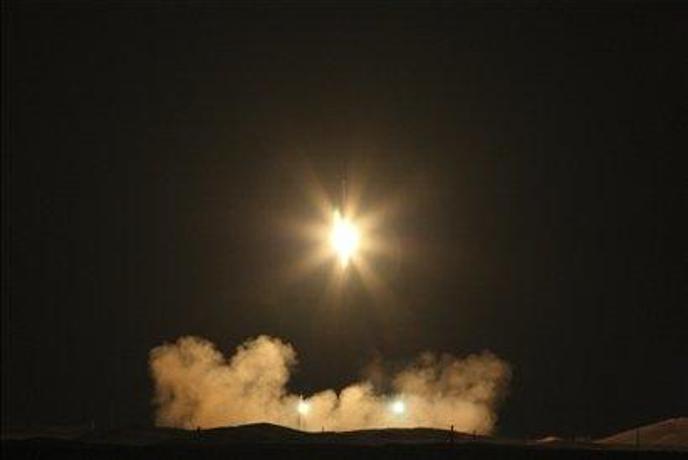 Iran v zemeljsko orbito poslal satelit