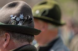 Razlastitve lovskih družin niso bile v neskladju z ustavo