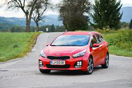 Kia ceed SW - fotogalerija testnega vozila