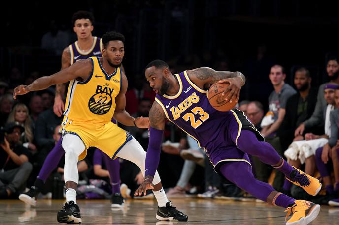 Los Angeles Lakers LeBron James | Los Angeles Lakers so s 120:94 premagali Golden State Warriors. LeBron James je k zmagi vodilnega moštva na zahodu prispeval 23 točk in 12 asistenc. | Foto Getty Images