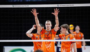 Prav v zadnjem krogu prvi poraz ACH Volleyja